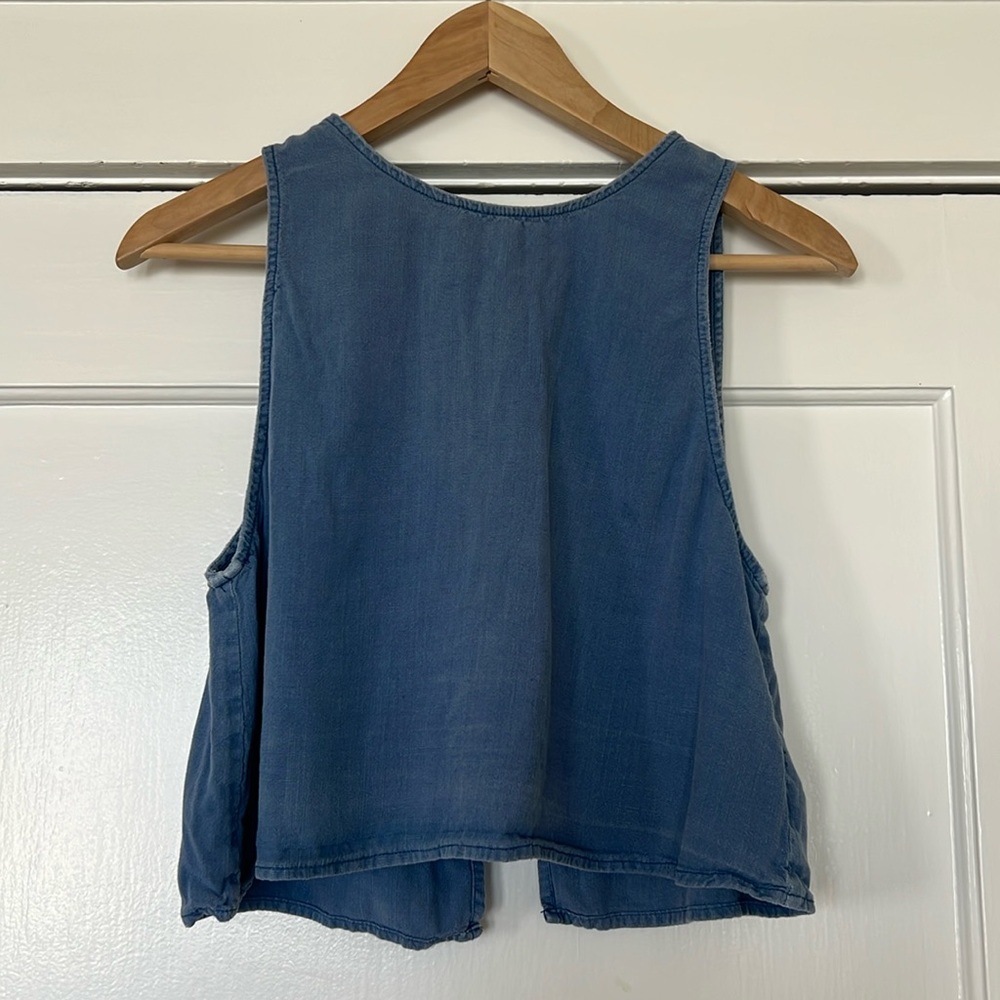 BDG Cropped Blue Top